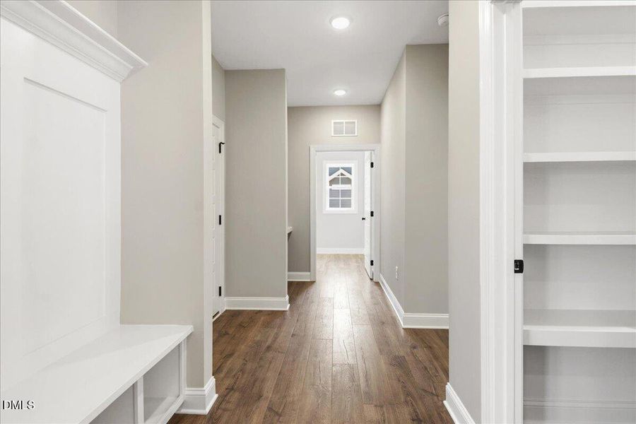 31-1877 S Big Woods Rd-31