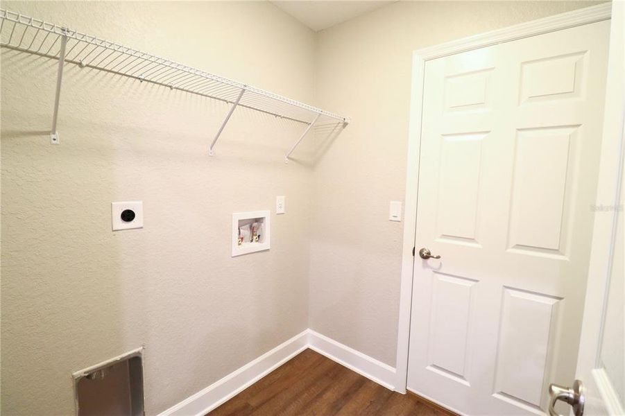 Spacious, unfurnished interior of a new home in , Summerfield (Image 17).