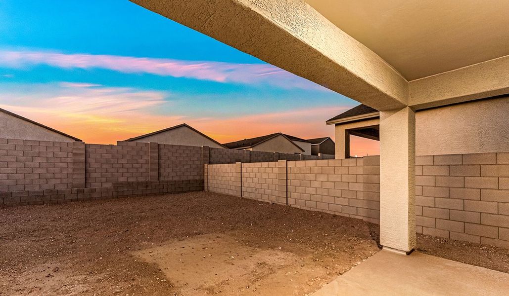 Exterior details and patio area of a home in Blackhawk, Tucson (Image 22).