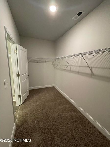 Spacious, unfurnished interior of a new home in Summer Place, Grimesland (Image 6).
