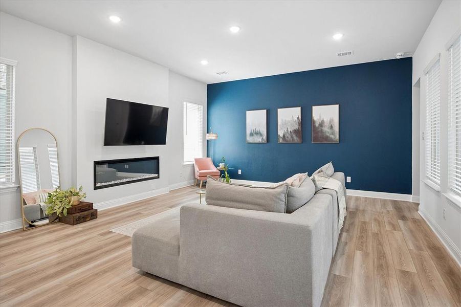 Furnished interior view inside a new home in Bayside, Rowlett (Image 14).