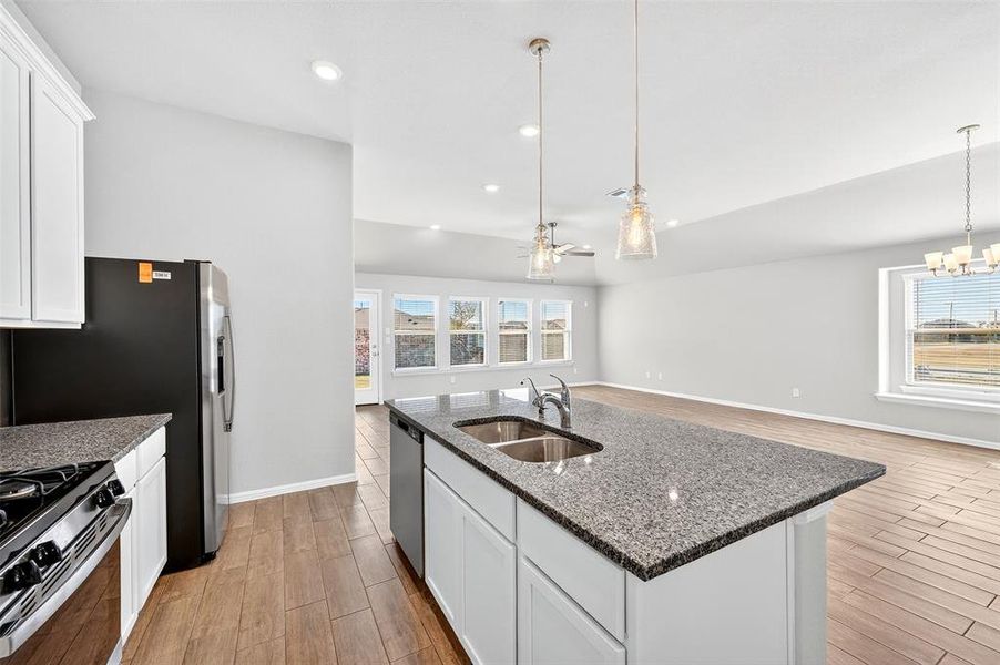 Furnished interior view inside a new home in Mobberly Farms, Pilot Point (Image 14). Furnished interior view inside a new home in Mobberly Farms, Pilot Point (Image 14).