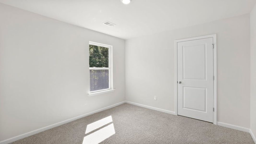 Spacious, unfurnished interior of a new home in Durbin Meadows, Fountain Inn (Image 30). Spacious, unfurnished interior of a new home in Durbin Meadows, Fountain Inn (Image 30).