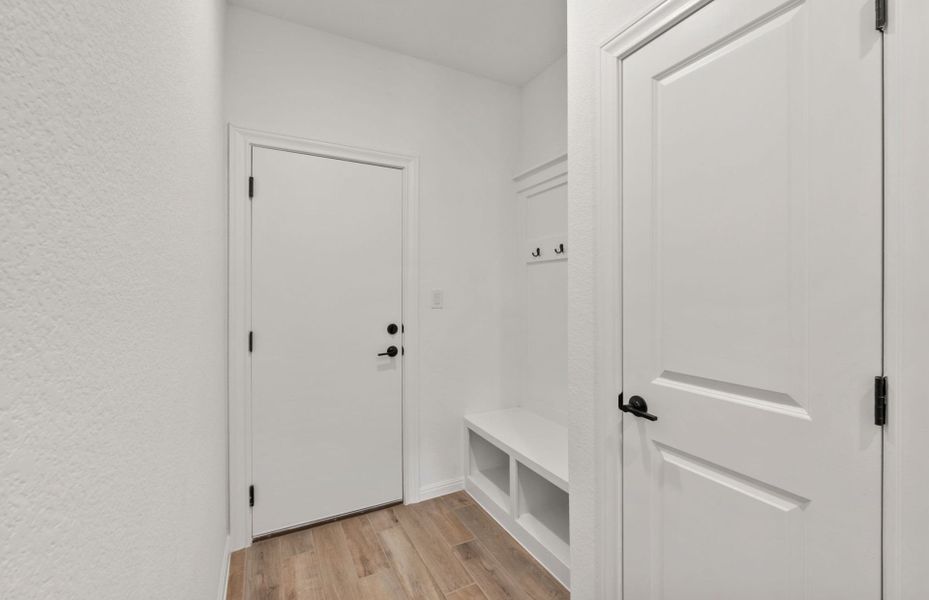 Spacious, unfurnished interior of a new home in Saddleback at Santa Rita Ranch, Liberty Hill (Image 42). Spacious, unfurnished interior of a new home in Saddleback at Santa Rita Ranch, Liberty Hill (Image 42).