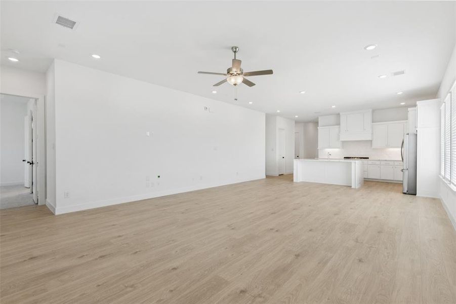 The open concept design of our Elise plan is an entertainer's dream! The open concept design of our Elise plan is an entertainer's dream!