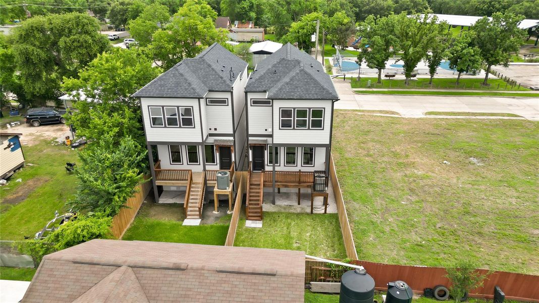 Front exterior of a new home in , Houston, TX, highlighting curb appeal (Image 22). Front exterior of a new home in , Houston, TX, highlighting curb appeal (Image 22).