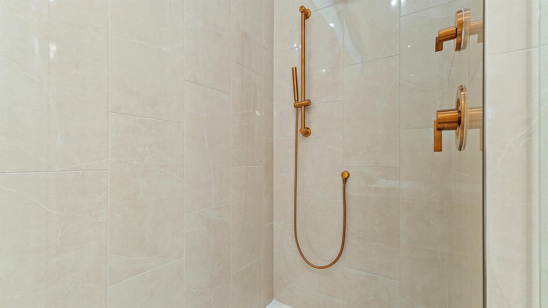 Image 19 of a home in Artistry Palm Beach.