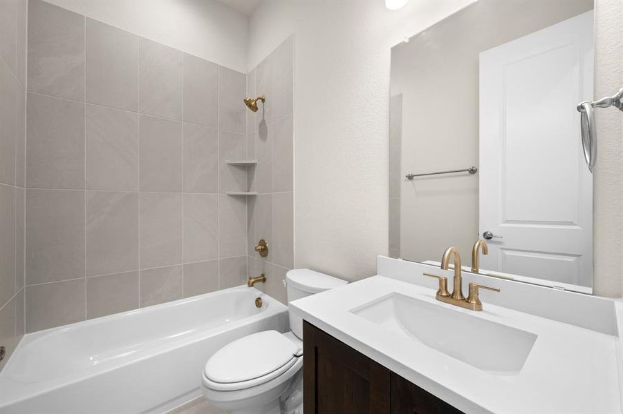 2608 Lila- Bathroom 2608 Lila- Bathroom