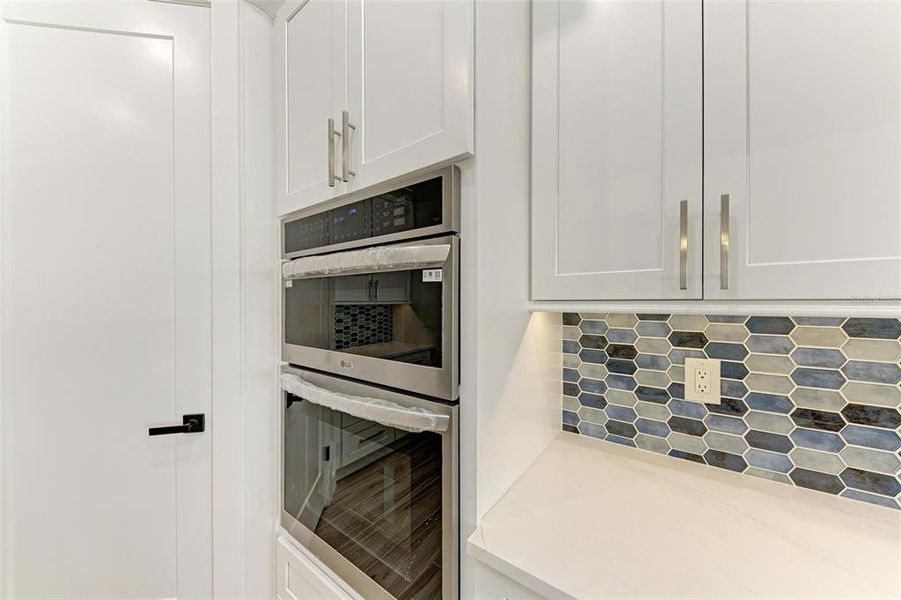 Furnished interior view inside a new home in , Punta Gorda (Image 16). Furnished interior view inside a new home in , Punta Gorda (Image 16).