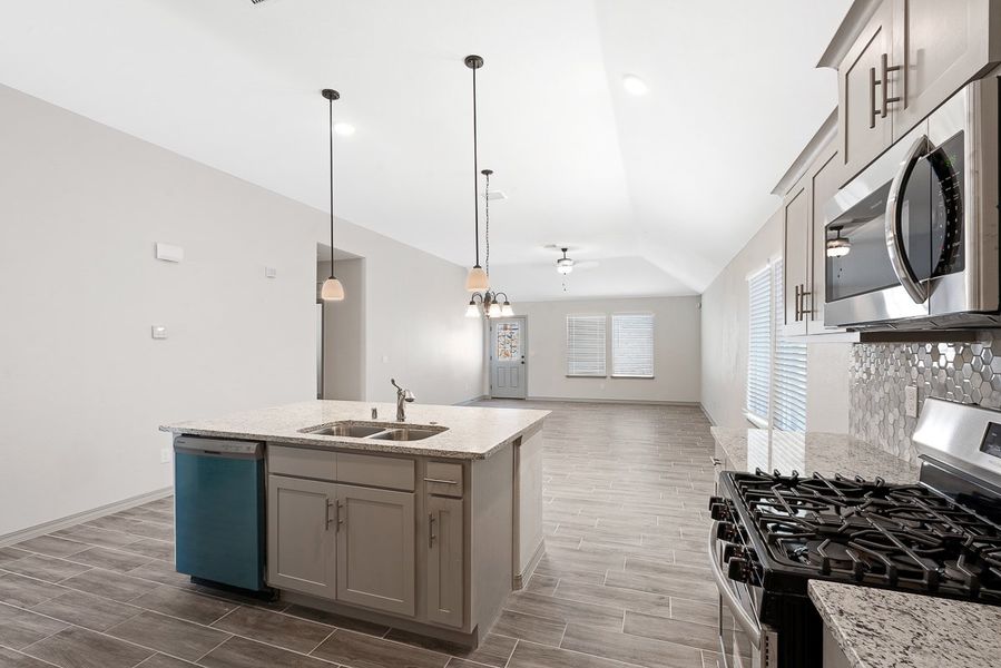 Representative furnished interior of a home built from the Rose- 1941SSC by Saratoga Homes in Paseo Del Este, El Paso (Image 10).