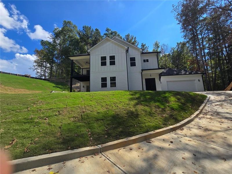 Image 11 of a home in .