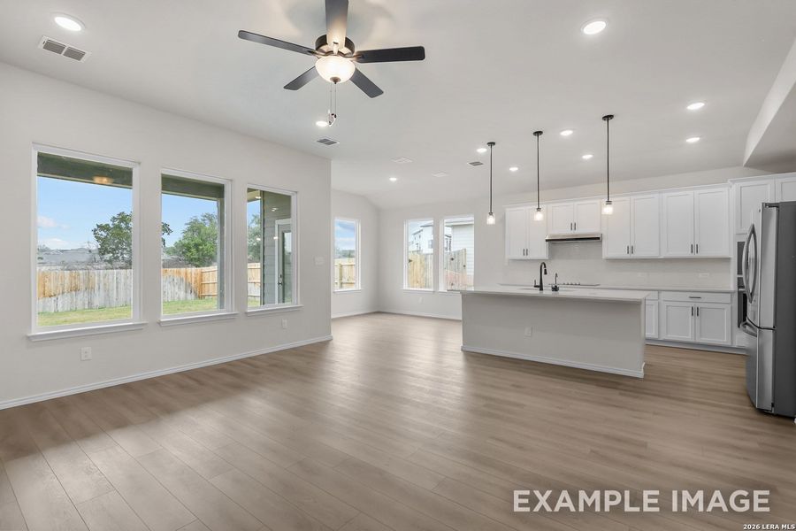 Spacious, unfurnished interior of a new home in Horizon Pointe, Converse (Image 23). Spacious, unfurnished interior of a new home in Horizon Pointe, Converse (Image 23).