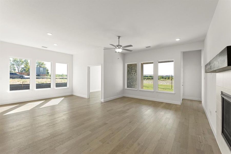 09_205 Evenstar, Rockwall - Study 09_205 Evenstar, Rockwall - Study