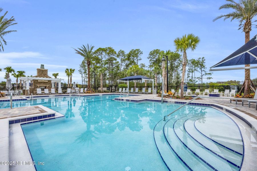 Image 44 of a home in Summer Bay at Grand Oaks.