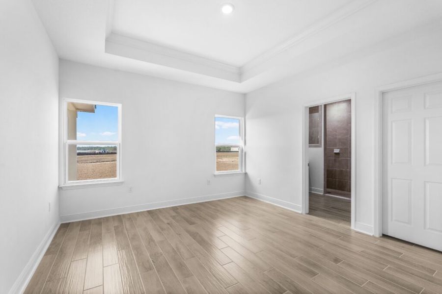 Spacious, unfurnished interior of a new home in Lake Merial, Panama City (Image 34). Spacious, unfurnished interior of a new home in Lake Merial, Panama City (Image 34).
