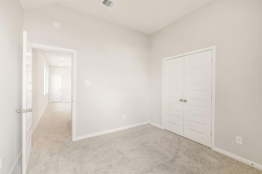 Spacious, unfurnished interior of a new home in Stone Creek Ranch, Hockley (Image 41). Spacious, unfurnished interior of a new home in Stone Creek Ranch, Hockley (Image 41).