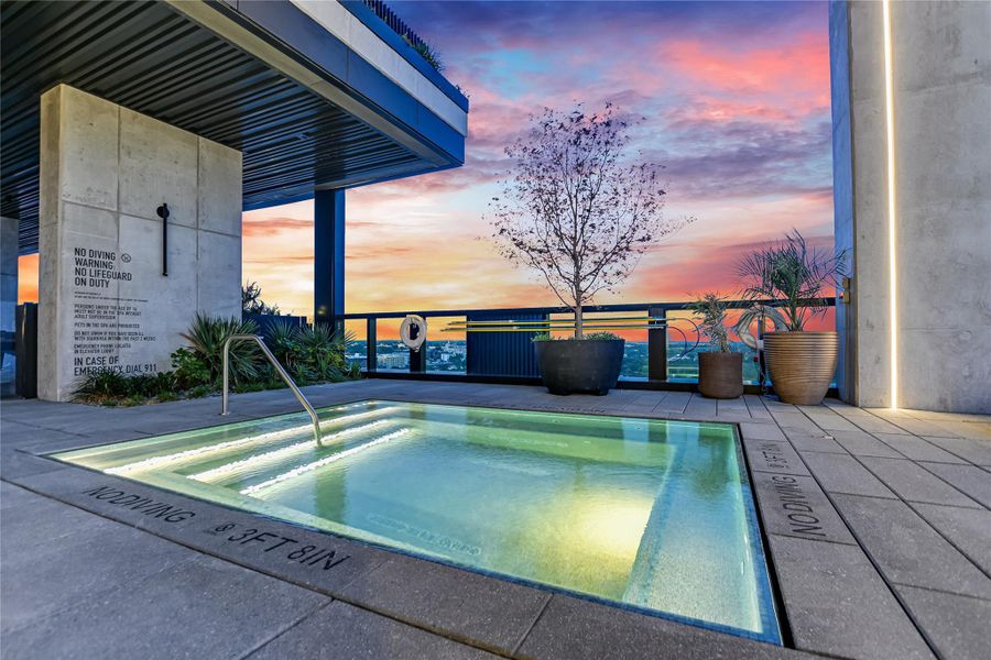 Community amenities in The Modern Austin Residences, Austin (Image 33). Community amenities in The Modern Austin Residences, Austin (Image 33).