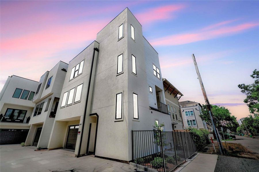 Introducing 5439 Darling St.—the last available home in The Darling Project. Enjoy modern luxury and exceptional convenience in highly desirable Cottage Grove.