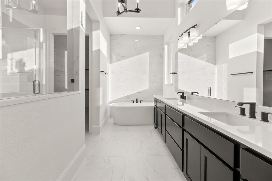 Furnished interior view inside a new home in Fulshear Lakes, Fulshear (Image 8). Furnished interior view inside a new home in Fulshear Lakes, Fulshear (Image 8).