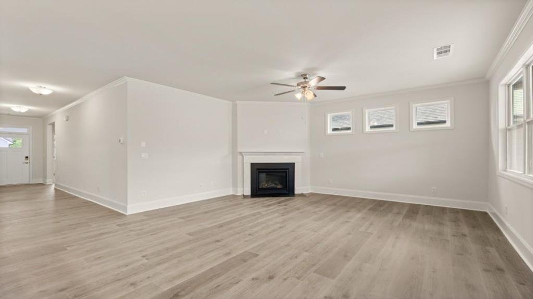 Spacious, unfurnished interior of a new home in Hamptons at Riverwood North, Dallas (Image 15).