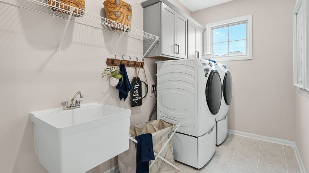 Representative furnished interior of a home built from the Easton by Taylor Morrison in Stratford Hills, Ball Ground (Image 37). Representative furnished interior of a home built from the Easton by Taylor Morrison in Stratford Hills, Ball Ground (Image 37).