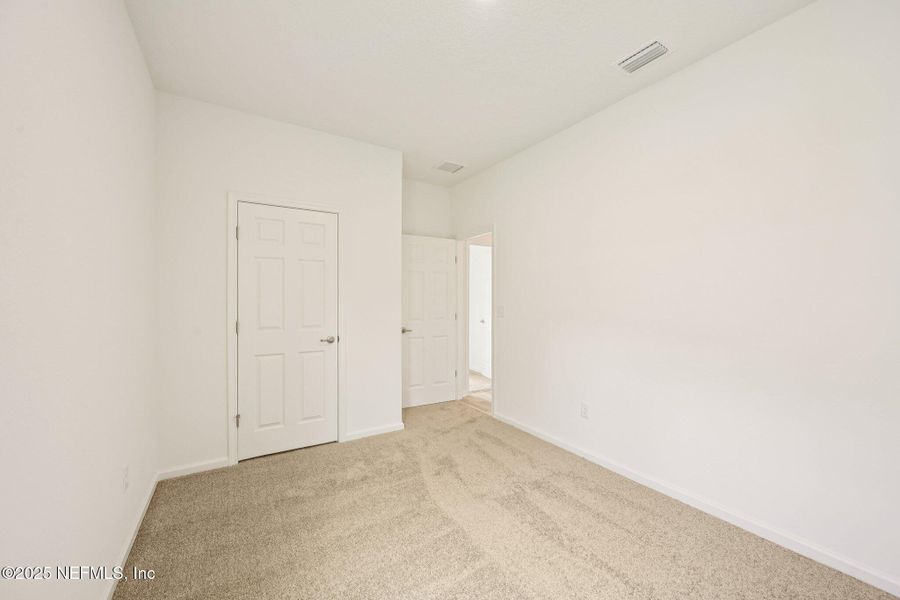 Spacious, unfurnished interior of a new home in Panther Creek, Jacksonville (Image 20). Spacious, unfurnished interior of a new home in Panther Creek, Jacksonville (Image 20).