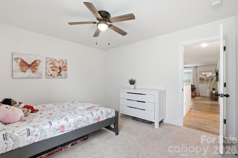 Furnished interior view inside a new home in Summerlin, Mooresville (Image 43).