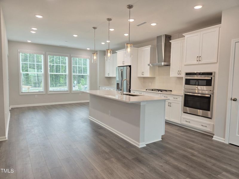 Kitchen/Dining