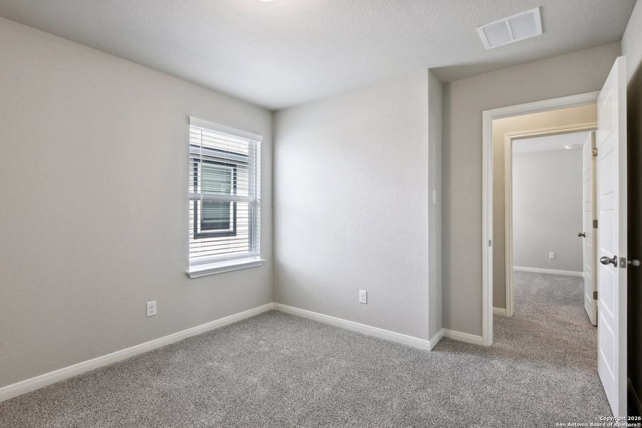Spacious, unfurnished interior of a new home in Kallison Ranch, San Antonio (Image 18).