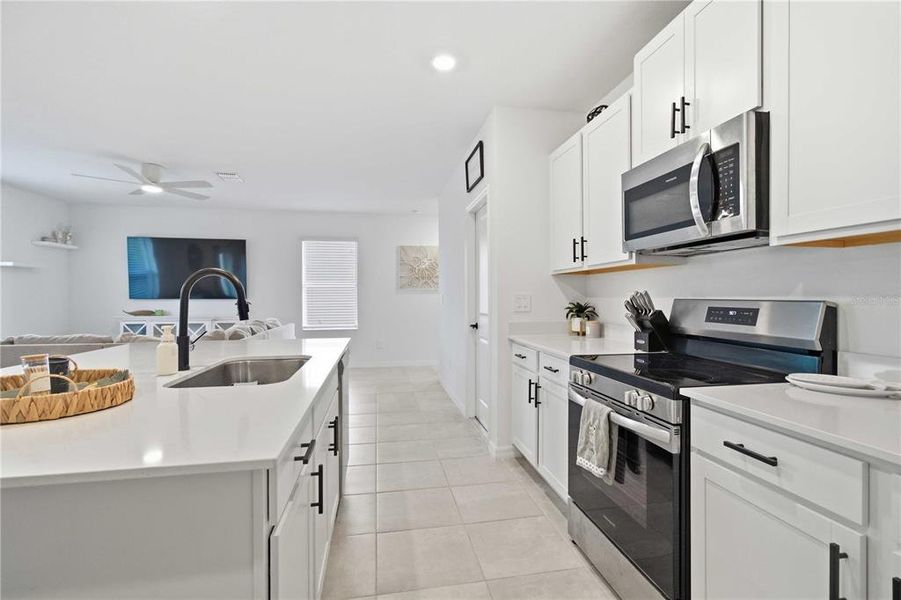 Furnished interior view inside a new home in , Bradenton (Image 37).