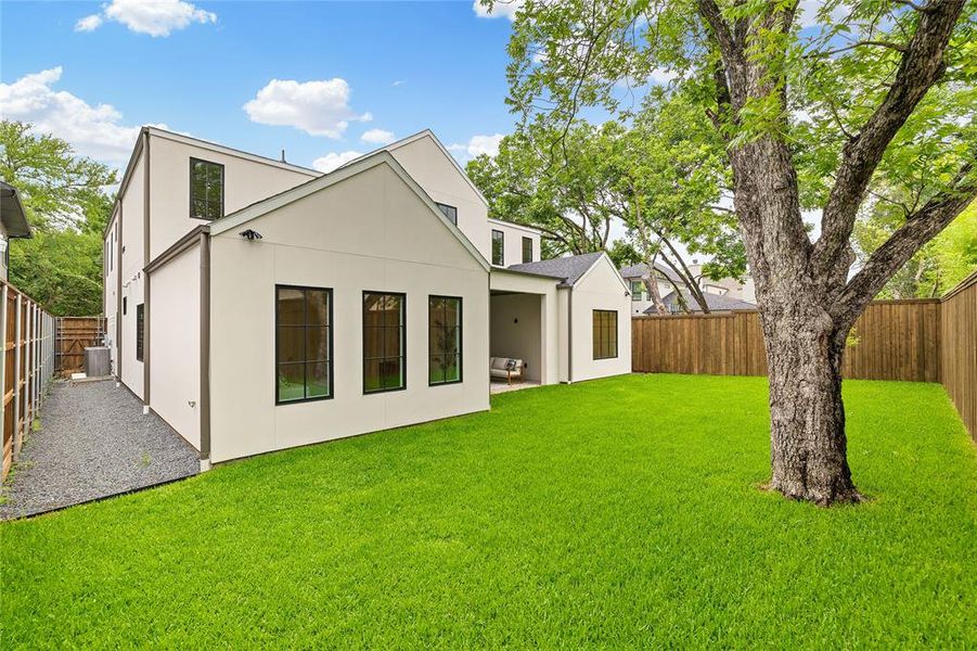 Exterior details and patio area of a home in , Dallas (Image 26).