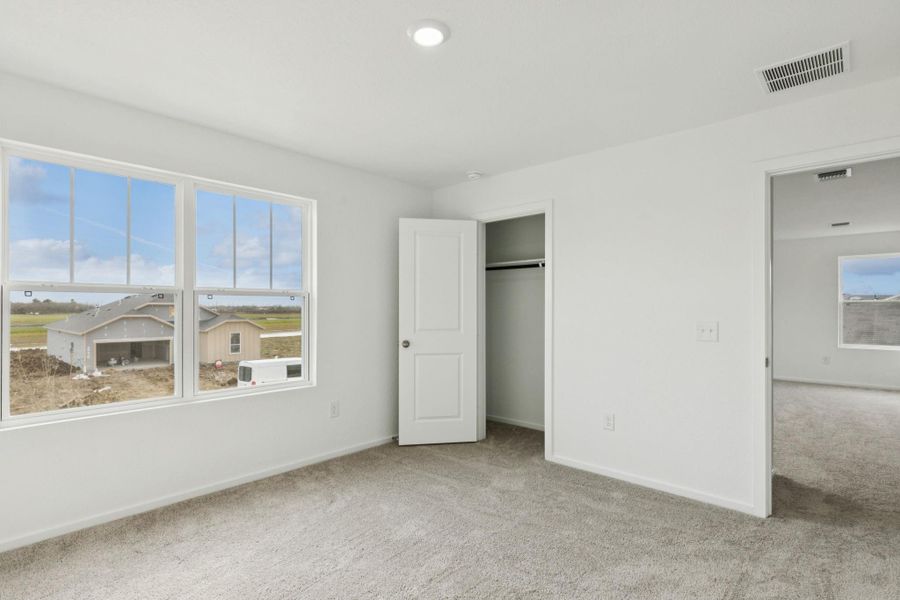 Spacious, unfurnished interior of a new home in Windcress, Cove (Image 21).