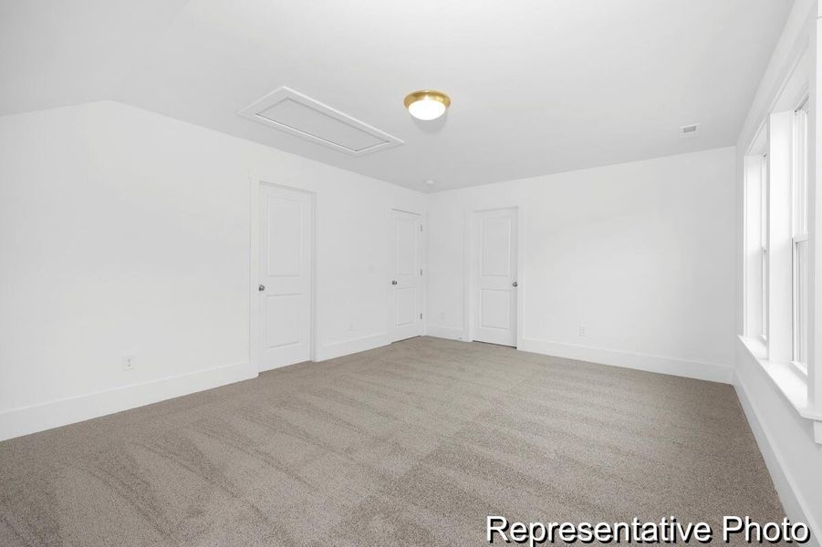 Spacious, unfurnished interior of a new home in , Ridgeville (Image 22).