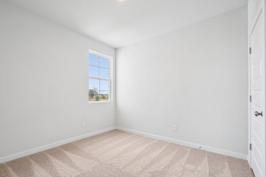 Spacious, unfurnished interior of a new home in Eastwood at Sonterra, Jarrell (Image 16).