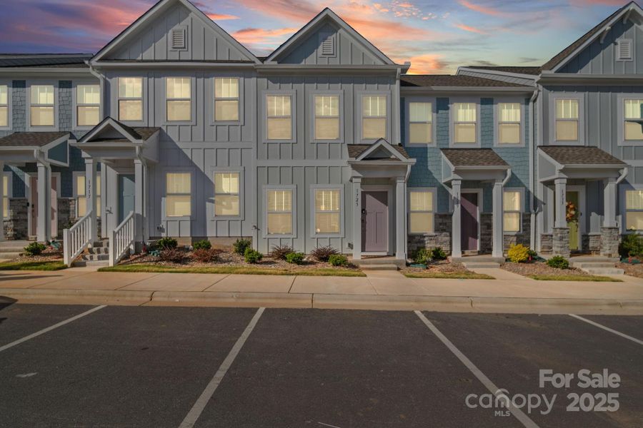 Image 24 of a home in .