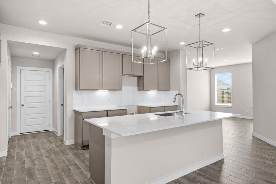 Furnished interior view inside a new home in Sunterra Lakes, Fulshear (Image 11).