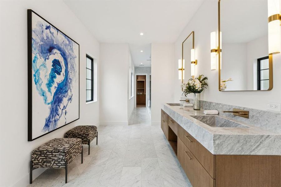 Furnished interior view inside a new home in , Dallas (Image 18).