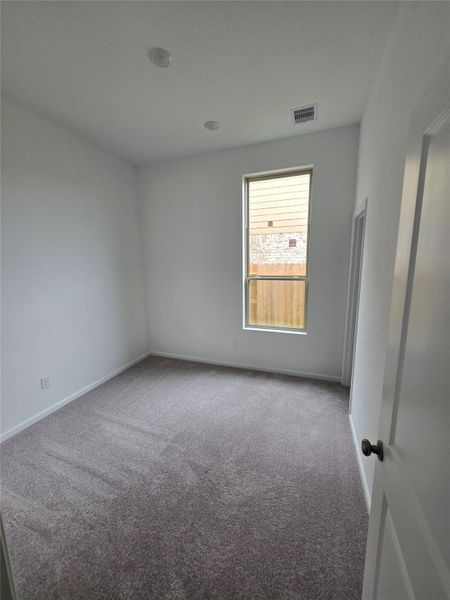 Spacious, unfurnished interior of a new home in Sunterra, Katy (Image 5). Spacious, unfurnished interior of a new home in Sunterra, Katy (Image 5).