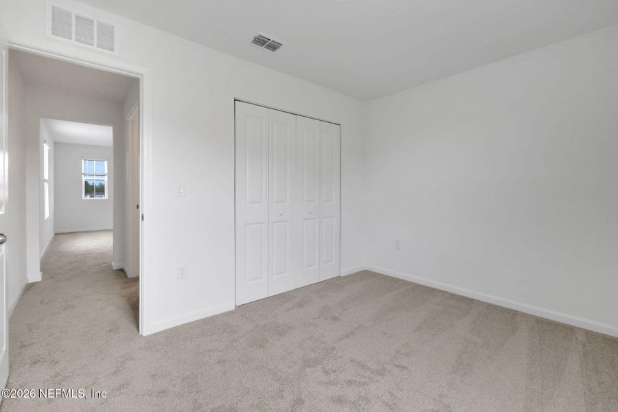 Spacious, unfurnished interior of a new home in Amberly, Green Cove Springs (Image 43).