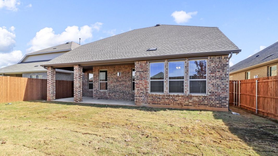 Representative exterior photo of a completed home built from the Englewood by D.R. Horton in Madera, Royse City, TX (Image 20). Representative exterior photo of a completed home built from the Englewood by D.R. Horton in Madera, Royse City, TX (Image 20).