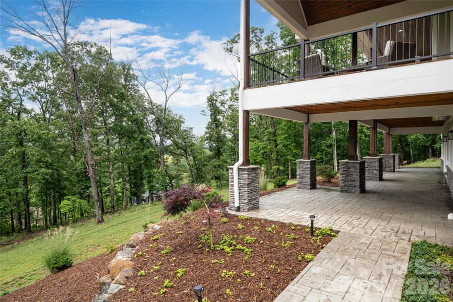 Exterior details and patio area of a home in , Alexander (Image 32).