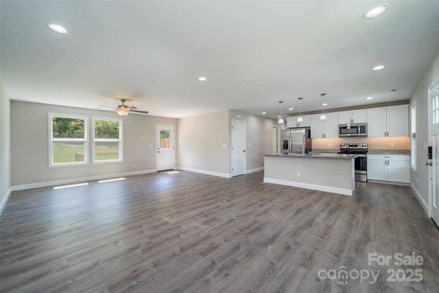 Spacious, unfurnished interior of a new home in , Old Fort (Image 12).