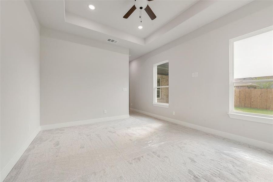 Spacious, unfurnished interior of a new home in , Rowlett (Image 21). Spacious, unfurnished interior of a new home in , Rowlett (Image 21).