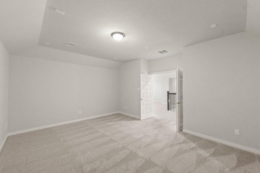 Spacious, unfurnished interior of a new home in Briarwood Crossing, Rosenberg (Image 23). Spacious, unfurnished interior of a new home in Briarwood Crossing, Rosenberg (Image 23).