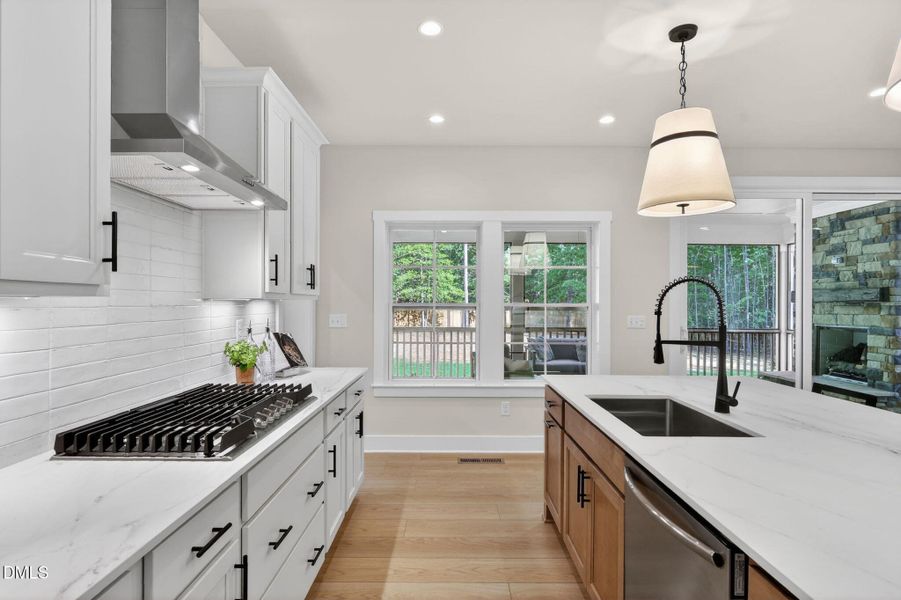 22-web-or-mls-56-alex-farm-ct-new-home-i