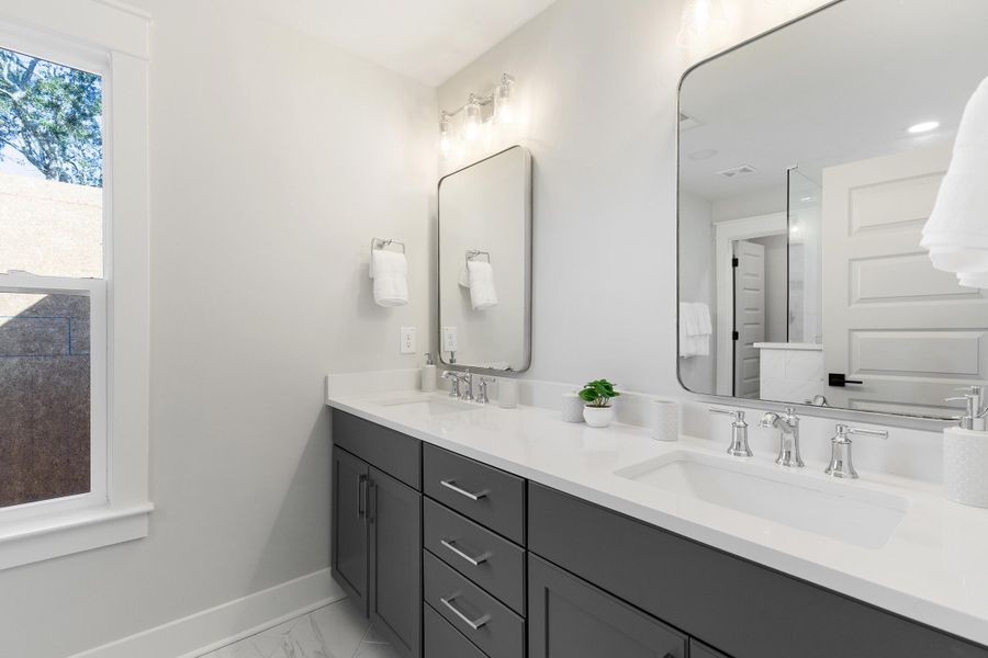 Furnished interior view inside a new home in Miller's Crossing, Johns Island (Image 41).