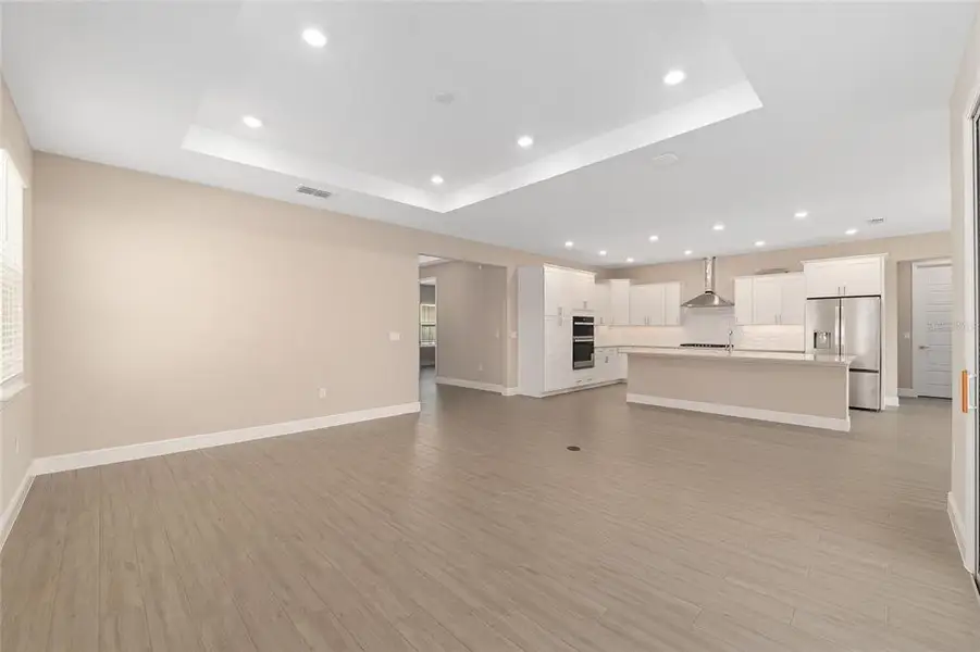 Spacious, unfurnished interior of a new home in , Ocala (Image 57).