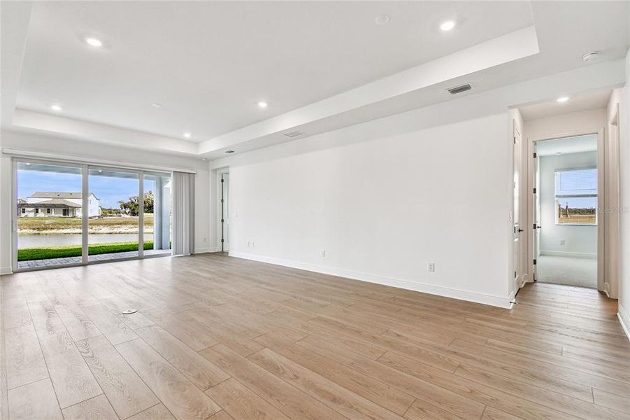 Spacious, unfurnished interior of a new home in Creeks Edge at Twin Rivers, Parrish (Image 18). Spacious, unfurnished interior of a new home in Creeks Edge at Twin Rivers, Parrish (Image 18).