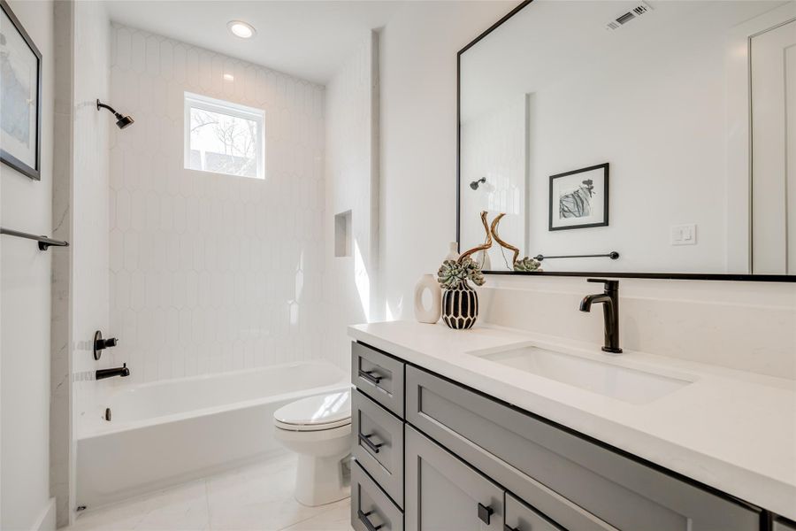 ASK ABOUT CUSTOMIZATION OPTIONS DURING CONSTRUCTION ONLY *MAZZARINO MODEL HOME * PHOTOS MAY SHOW A SIMILAR FLOOR PLAN AND/OR UPGRADED/ALTERNATIVE FINISHES * Please use these photos as a guide *THIS IS AN ACTIVE CONSTRUCTION SITE, BUYERS MUST REQUEST APPOINTMENT TO BE ON PREMISE AT ALL TIMES.