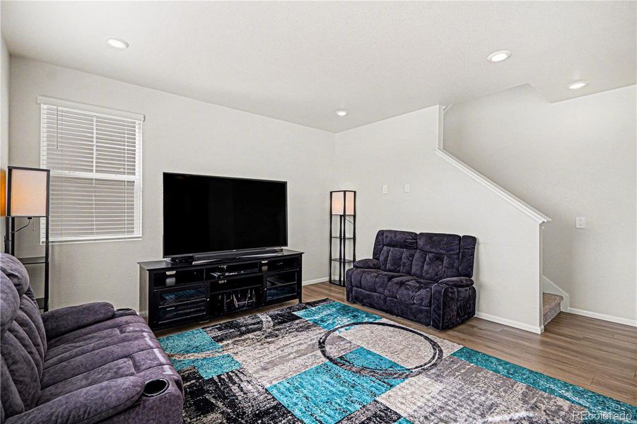 Furnished interior view inside a new home in Murphy Creek, Aurora (Image 10).